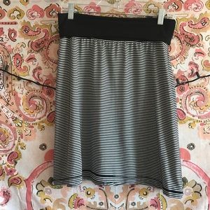 Max Studio Knit Waistband Skirt